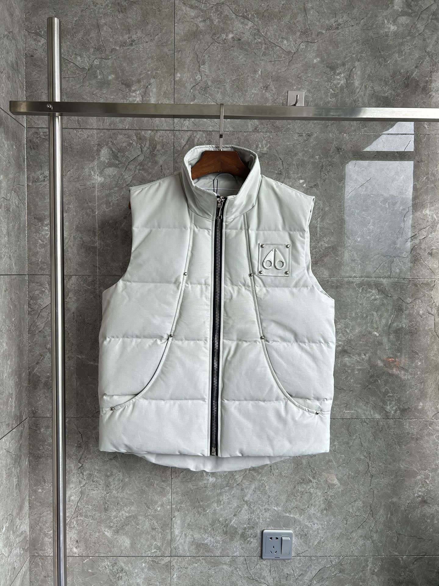 Moose Knuckles Down Vest Moose Knuckles Down Vest